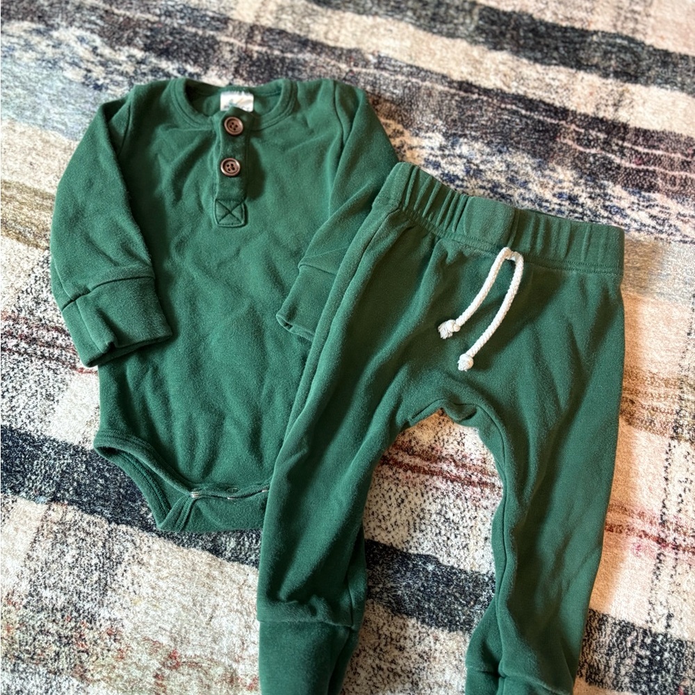 Little One Shop Green Set